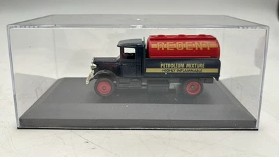  DAYG4 Days Gone Autocisterna Mack 1934 1/43 senza scatola originale - Immagine 1 di 2