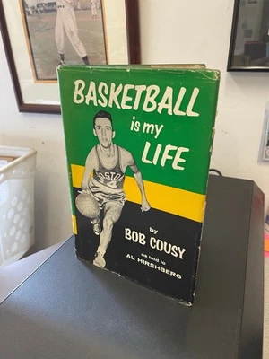 Libro firmado por Bob Cousy "El baloncesto es mi vida" automático con B&E Holo Foto 1 de 3