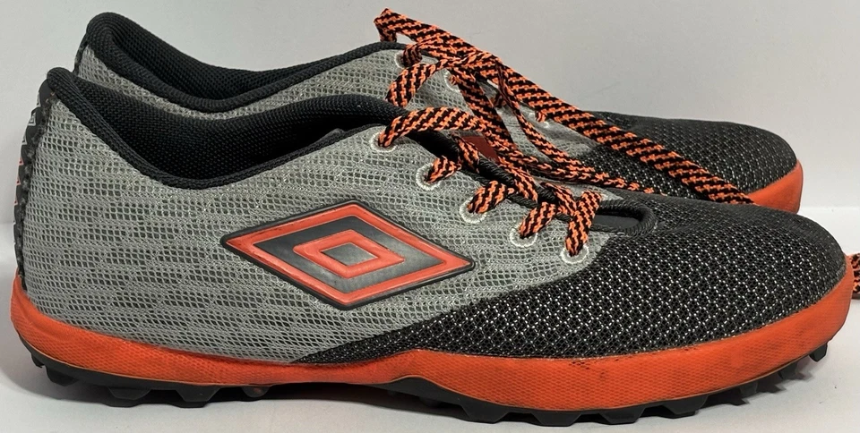 Umbro Youth Turf 3.0 Orange/Grey Cleats Size 2.5 - Image 1 of 4