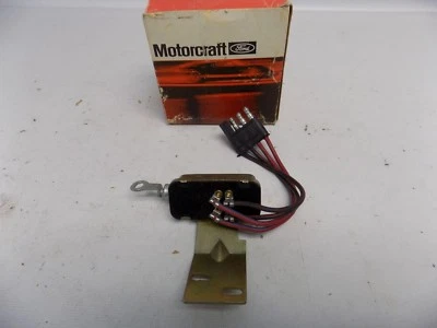 原始设备制造商 1970 1971 年 1972 年福特 B600 B700 F600 330ci 卡车中性安全开关 SW-980 — 第 1/3 张图片