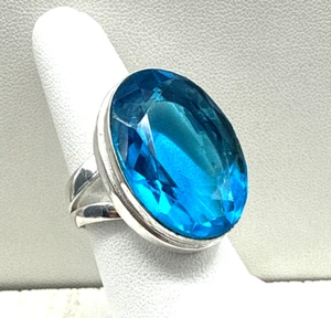 Cocktail Ring Gr. 8 Statement London blau facettiertes Glas oval silberfarben Band - Bild 1 von 9