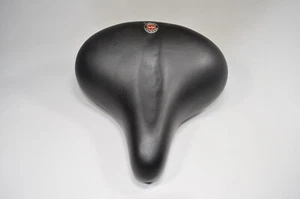 New Schwinn Cruzair Black Wide Saddle Bike Seat Suspension Air Cushioned NWOT - Picture 1 of 5