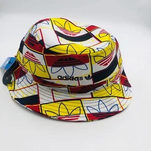 Nuovissimo cappello Adidas unisex originale stampa all over gioco secchiello taglia unica - Foto 1 di 5