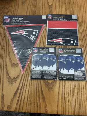 NEW ENGLAND PATRIOTS NFL PARTY PACKAGE BALLOONS-LOOT BAGS-PENNANT BANNER - Image 1 of 4