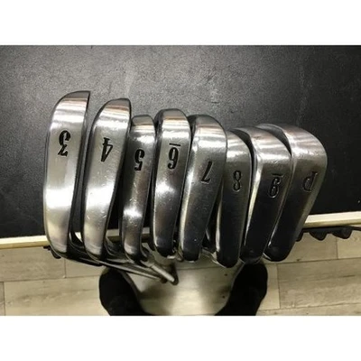 (Callaway) X FORGED Eisensatz Flex S 8 Stück Dynamic Gold Rechtshänder Kostenloser Versand GEBRAUCHT - Bild 1 von 4