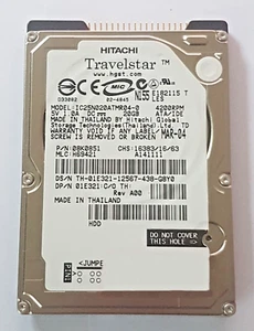 20 GB IDE Hitachi Travelstar IC25N020ATMR04-0 P-ATA 4200rpm 2MB 2,5" Festplatte - Bild 1 von 1