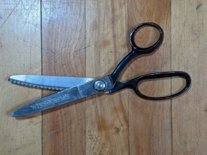 Vintage 1942-1950 WISS SHEARS SCISSORS 1970408-2286874 NEWARK NJ USA Pinking HS - Picture 1 of 1