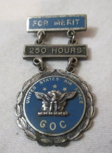 Prendedor de premio al mérito del Cuerpo de Observadores Terrestres de la Fuerza Aérea de los Estados Unidos de la Segunda Guerra Mundial GOC 250 horas - Imagen 1 de 4