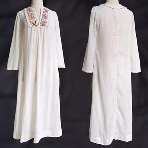 70s Vintage Embroidered Boho Hippy Dress Gauze Flared Sleeve Relaxed Caftan. - Picture 1 of 8