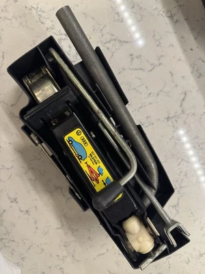 OE spare jack  + wrench case Bilstein OE VW Volkswagen Corrado G60 SLC 357011031 - Image 1 of 4