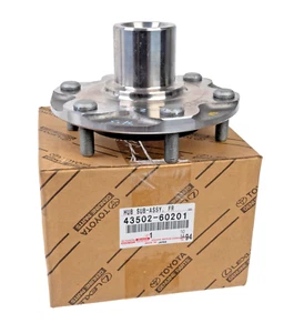 4350260201 Genuine Toyota FJ Cruiser 2007-2014 Wheel Hub Sub Assy 4WD NEW OEM - Picture 1 of 1