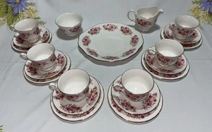 Vintage Queen Anne ‘Rose Garden’ Bone China 6 Trio’s, Platter, Milk & Bowl 8599 - Picture 1 of 7