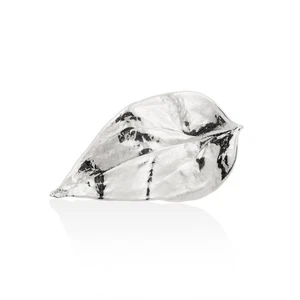 Miyama  Biojoias  Mini Anthurium Leaf Ring  Rhodium Plated On Natural Leaf - Picture 1 of 2