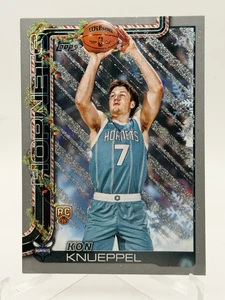 2025-26 Topps Holiday #H164 Kon Knueppel Silver Glitter Variation Rookie - Bild 1 von 2