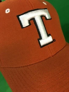 NCAA Texas Longhorns Zephyr Orange Hat/Cap Size 7-1/8 NWT - Picture 1 of 9