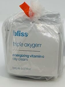 Bliss Triple Oxygen Energizing Vitamin C Day Cream 1.7 fl. oz. 50 mL 25 .07 oz.