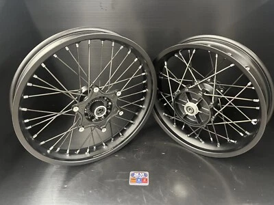 Ruedas de radios ADV Ktm 390 23-24 Foto 1 de 4