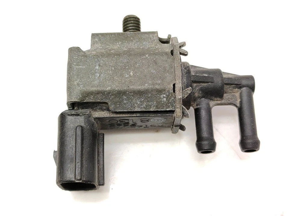 Mazda 626 1.8i 74kW 1999 Petrol Engine Vacuum solenoid valve K5T48075  - Image 1 of 4