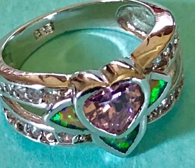 Anillo de plata 925 artesanal hecho a mano con bisel corazón rosa topacio e incrustaciones de ópalo negro Foto 1 de 4