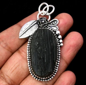 Ciondolo gioiello fatto a mano in argento sterling 925 con pietra grezza torm... - Foto 1 di 7