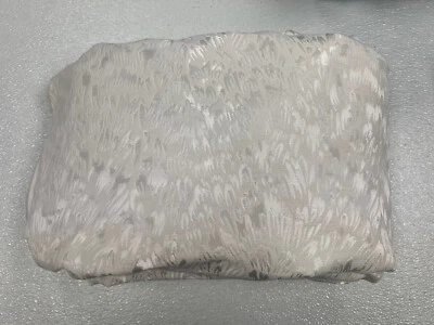 Hotel Collection Plume Off White Full/Queen Duvet Cover Preowned W/defects - Image 1 of 4