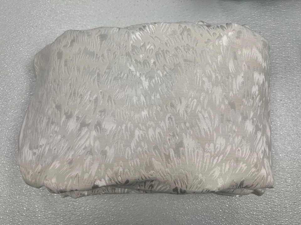 Hotel Collection Plume Off White Full/Queen Duvet Cover Preowned W/defects - Image 1 of 4