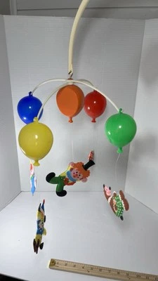 GLOBO DE COLECCIÓN Circo Musical Cuerda Cuna Móvil Dolly Toy Company Años 70 Foto 1 de 4