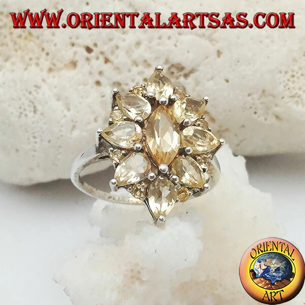 Anello in Argento 925‰ a fiore ovale con topazi citrini a navetta incastonati - Immagine 1 di 1