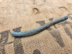 WWI ORIGINALE TEDESCO OTTONE COLONNA VERTEBRALE POSTERIORE PICCONE SPIKE ELMO RELIQUIA - Foto 1 di 3