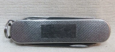 Navaja suiza Victorinox Broker 58 mm acero inoxidable Foto 1 de 4