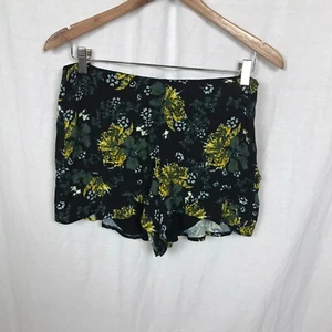 Free People Women's Fiona Tropical Night Black Floral Flutter Shorts Size 10 - Picture 1 of 6