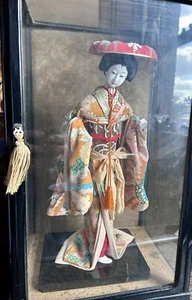 Vintage NISHI Doll Japanese Display Glass Case w/Doll Geisha - Picture 1 of 16