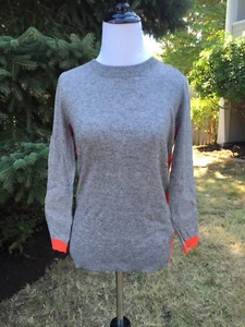 Neu mit Etikett JCrew Pullover grau orange Farbblock Ellenbogenaufnäher XS Wollmischung - Bild 1 von 7