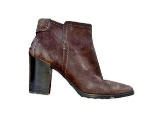 Tod's Brown Suede Solid Chunky Heel Pull-On Ankle Boots Women's Size 39 Bootie - Picture 1 of 9