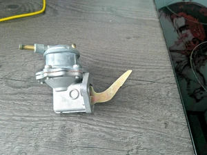 AC DELCO FUEL PUMP FOR MG AND TRIUMPH MODELS NEW - Picture 1 of 3