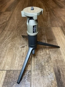Velbon PH-243 Tripod w/ Ernst Leitz Wetzlar Base Germany Vintage 1970s - Picture 1 of 5