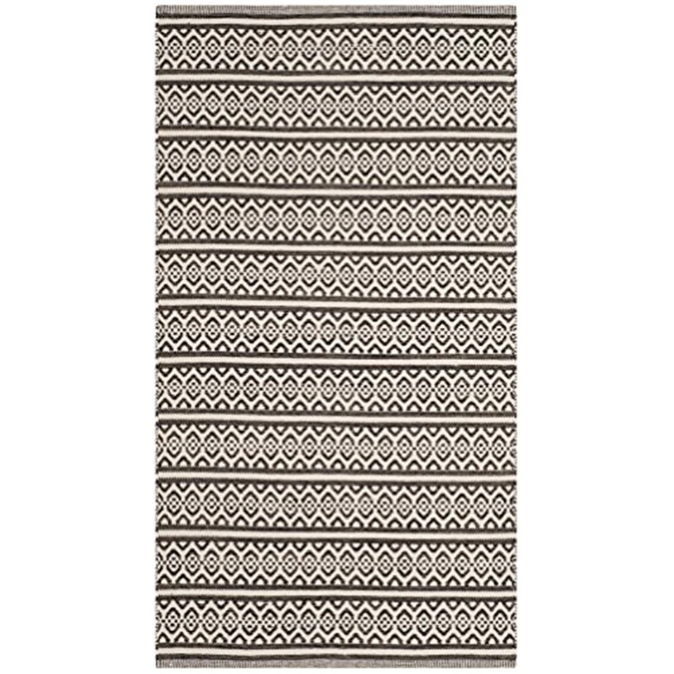Safavieh MTK341D Montauk Collection Runner Rug Rectangle 3' x 5' Ivory / Black - Image 1 of 1