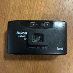 Nikon AF600 / Lite Touch AF analoge Panorama-Kompaktkamera 28 mm 3,5 - als Ersatzteilspender - Bild 1 von 4