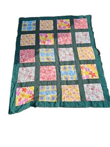 Antique Flower BASKET CUTTER QUILT Hand PIECED Hand SEWN - Picture 1 of 6