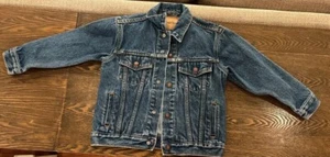 Levi’s Denim Trucker Jacket Button Up Blue Jean Size M 10-12 Red Tab Youth Kids - Picture 1 of 7