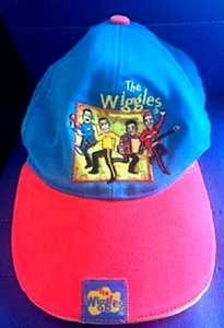 Cappello Berretto Unisex Blu/Rosa The Wiggles Cotone Logo Ricamato Tg:4T - 5T - Foto 1 di 4