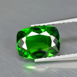 1.31Ct Cushion _ Five-star Sparkling Unheated Chrome Diopside _Russia - Picture 1 of 1