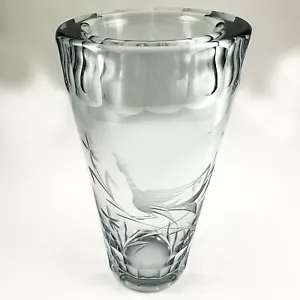 ORREFORS / Bohemian ART GLASS Vase Etched Mythical Bird, Scallop Base /Top OLD - Picture 1 of 6