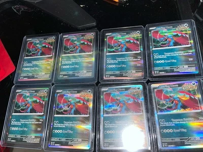 Roaring Moon 109/162 SV05: Temporal Forces Reverse Holo - Image 1 of 3