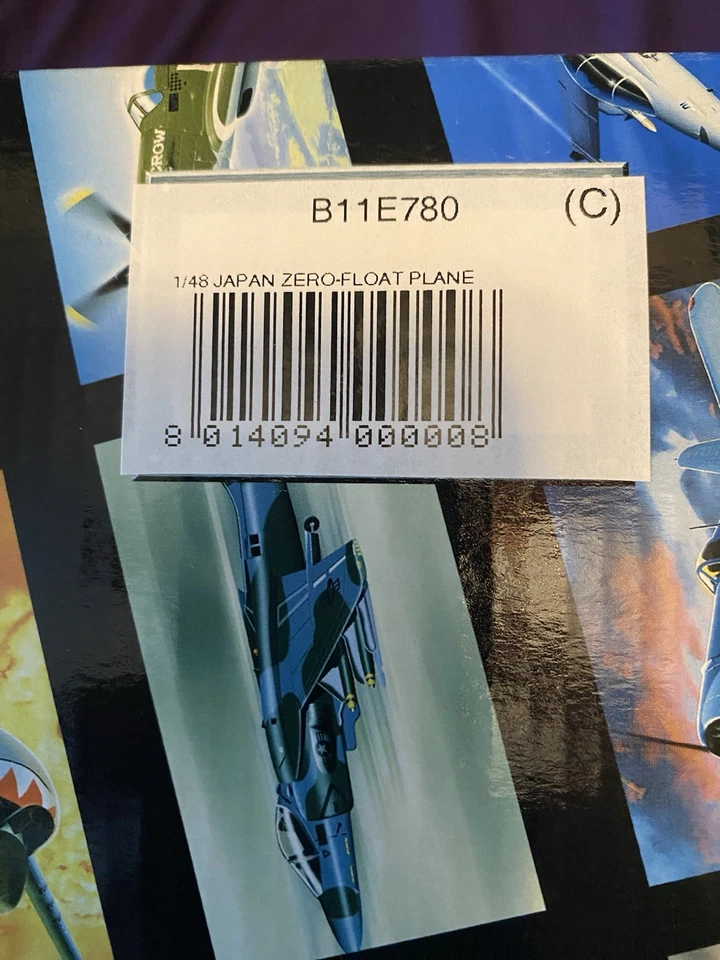 Avión flotador B11E780 Franklin Mint/Armour 1/48 “Zero” “Rufe” nuevo en caja Foto 1 de 4