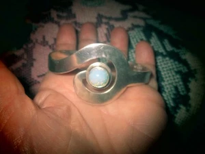 BRACCIALE VINTAGE TAXCO ARGENTO STERLING CON OPALE BLU 925 PESA 29,9 GRAMMI - Foto 1 di 10