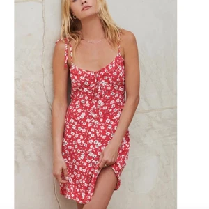 Neu mit Etikett Spiritual Gangster All Day Challis Cami Blumenmuster rotes Kleid Large - Bild 1 von 8