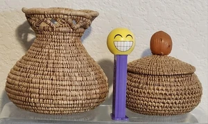 Vintage Long Leaf Pine Needle Woven With Raffia Baskets SET OF 2 different - Picture 1 of 16