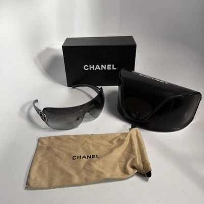 Chanel 4145 Rimless Shield Black Gradient Silver CC Logo Sunglasses + Box Case - Image 1 of 4