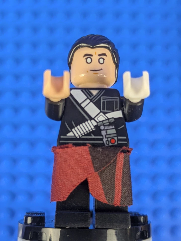 Lego Star Wars: Chirrut Îmwe (Imwe) sw0789 Set 75152 - Image 1 of 4